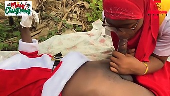 Encontro Romântico De Agricultores Nigerianos Na Fazenda. Inscreva-Se Para Mais!